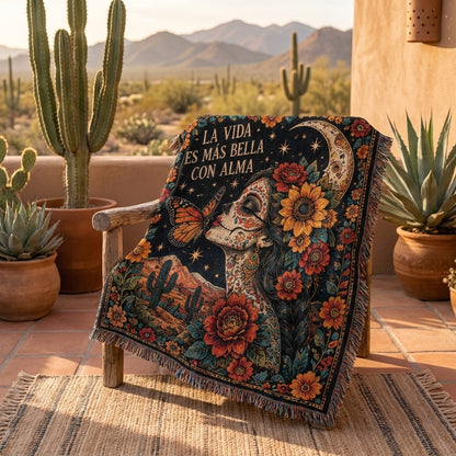 La Vida Es Más Bella Con Alma Sugar Skull Desert Woven Blanket